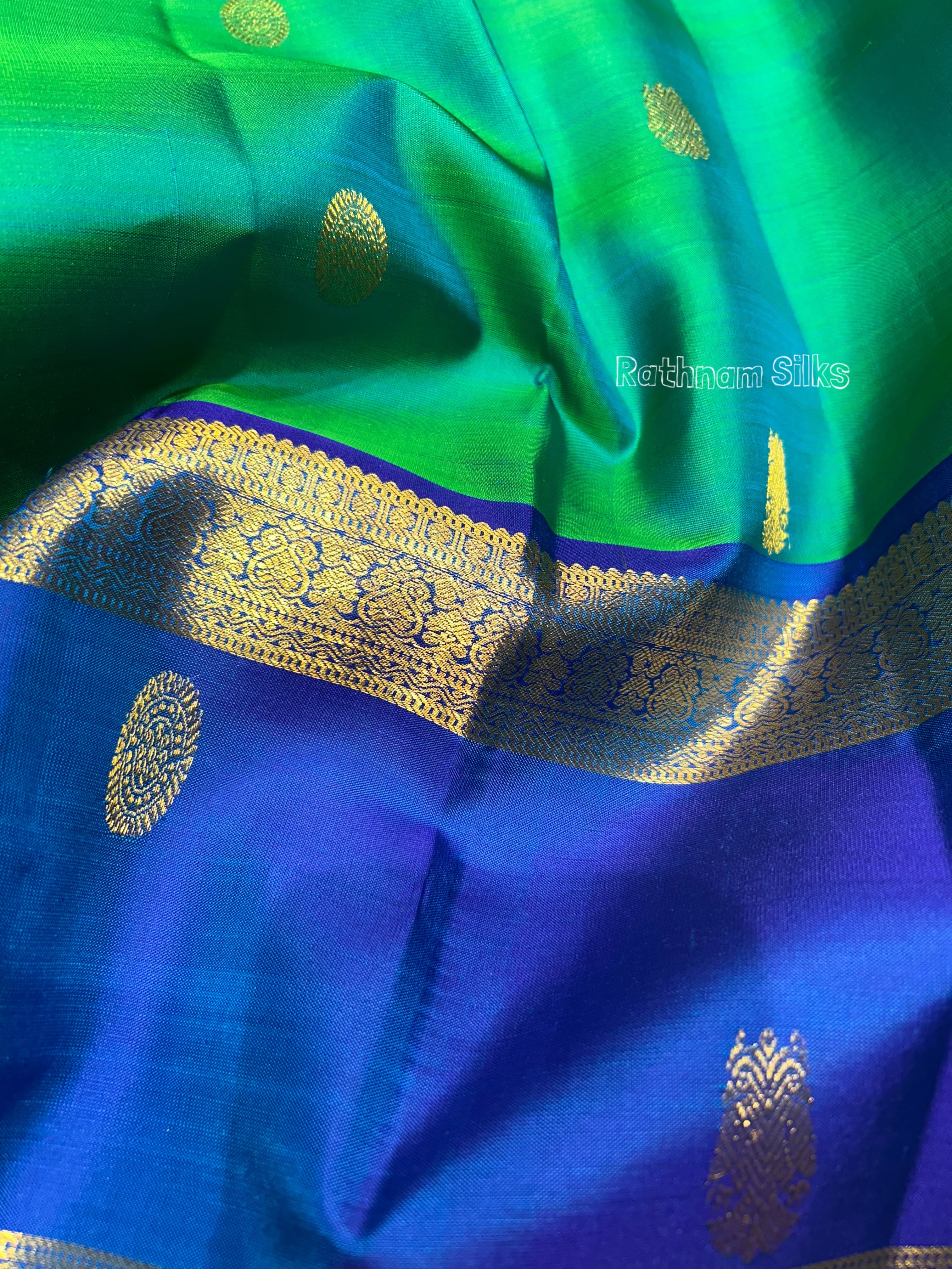 Pure Kanchipuram Silk Secondary image